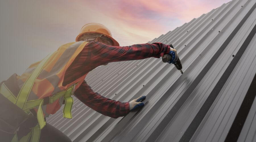 Professional gutter cleaning in Empire, AL